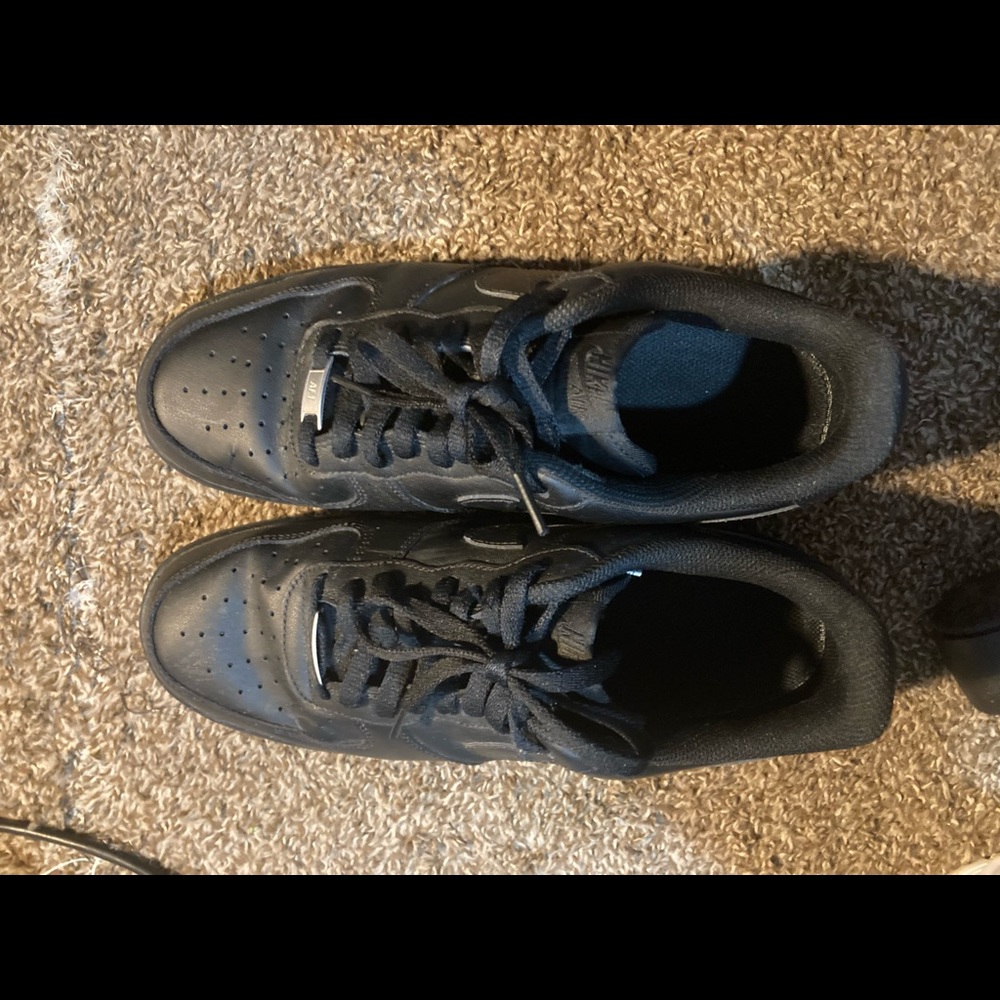 Nike Black Air Force 1’s Size 10.5 good condition